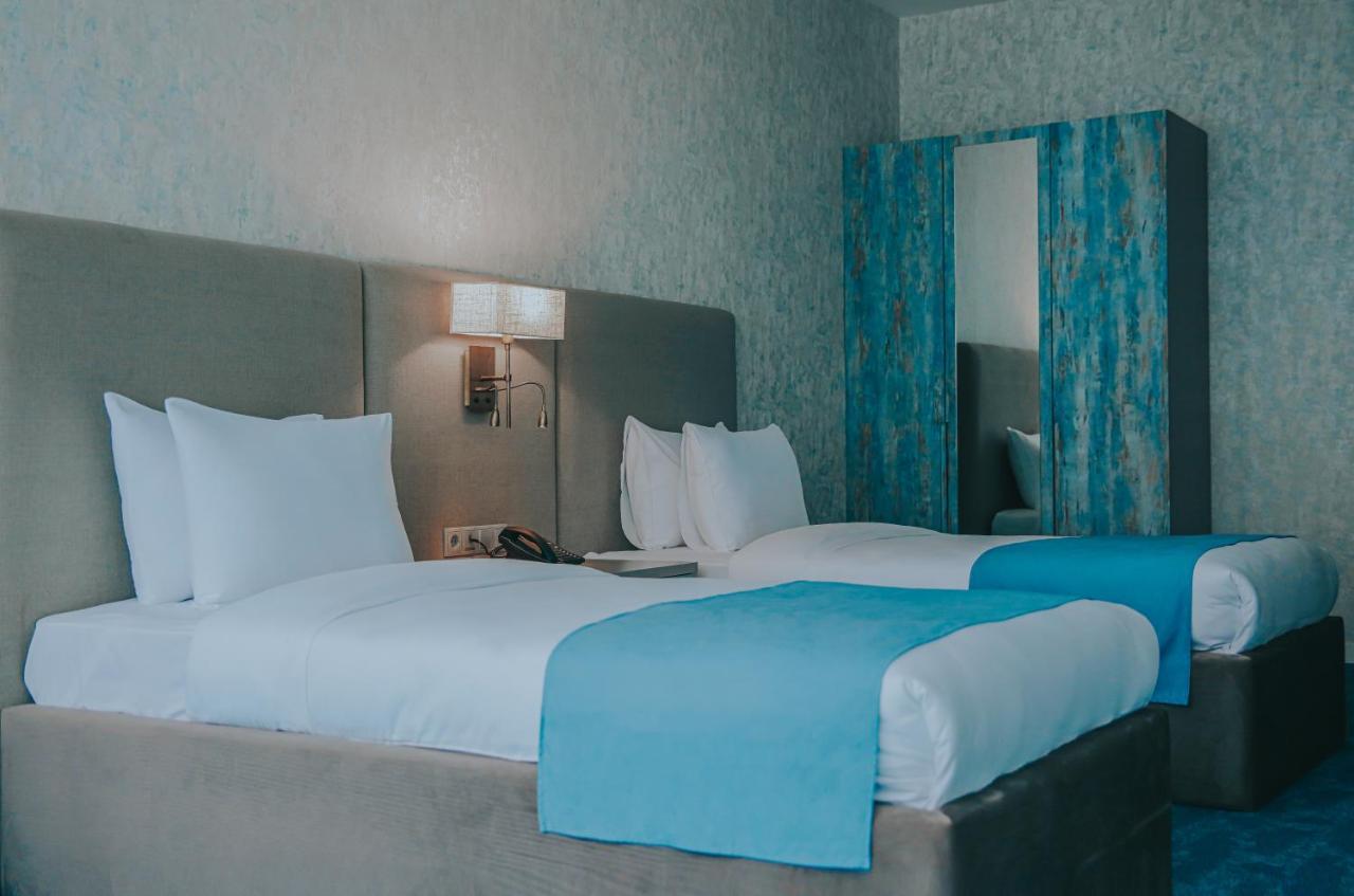 Meta Business Hotel By King David Tbilisi Buitenkant foto
