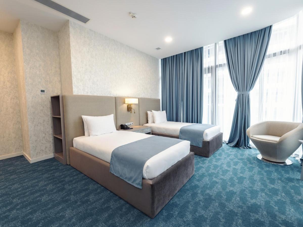 Meta Business Hotel By King David Tbilisi Buitenkant foto