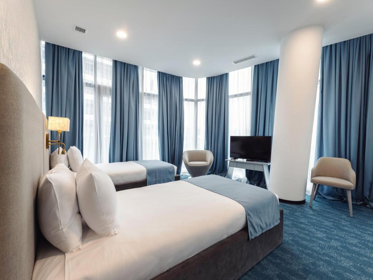 Meta Business Hotel By King David Tbilisi Buitenkant foto
